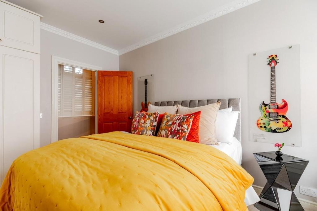 Revamped & Luxxe For Covent Garden Lovers! Adorable City Home For Families & Friends Londra Esterno foto