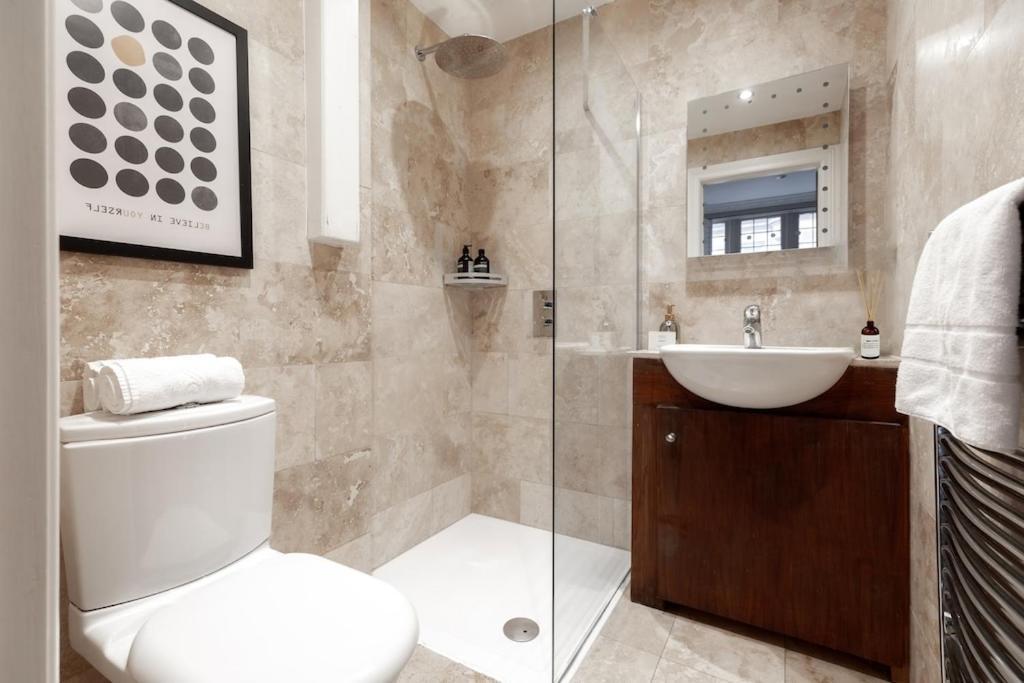Revamped & Luxxe For Covent Garden Lovers! Adorable City Home For Families & Friends Londra Esterno foto