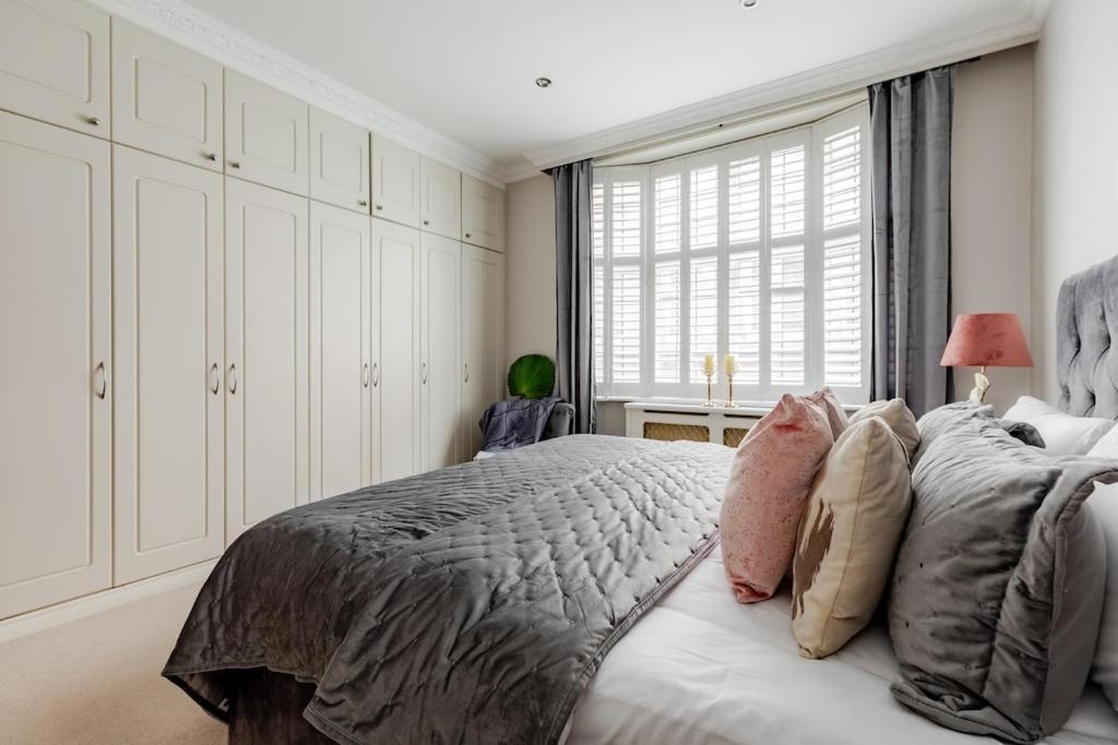 Revamped & Luxxe For Covent Garden Lovers! Adorable City Home For Families & Friends Londra Esterno foto